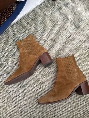 Sezane Tan Suede Chelsea Ankle Boots